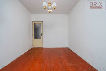 Nabízíme k prodeji byt s dispozicí 3+1 o 70 m2 s lodžií v 1.