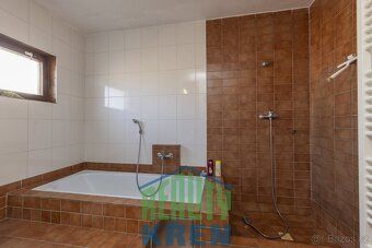 Ev.č. 003986 Prostorná vila rezidenčního charakteru z r. 198