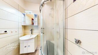 K pronájmu nabízím světlý byt 2+1 po rekonstrukci v klidné č
