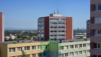 Ev.č. 003988 Prodej bytu 3+1, 68 m2, 6. patro panelového dom
