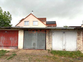 Nabízíme k pronájmu garáž o rozměrech 5,7 x 2,9m na ulici Br