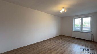 Nabízíme k prodeji rodinný dům 3+KK o velkorysé ploše 193m².