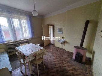 Ev.č. 100965 Nabízíme Vám příležitost koupit rodinný dům na 