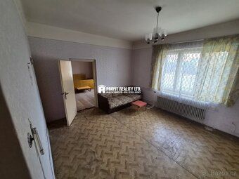 Ev.č. 100965 Nabízíme Vám příležitost koupit rodinný dům na 