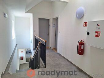 Nově připravený byt 1+kk o podlahové ploše 56 m². Odpovídá p