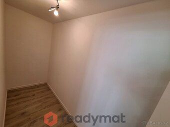 Nový a nadstandardně řešený byt 1+kk o výměře 44 m² v atrakt