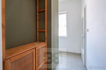 Ev.č. N09353 K nastěhování ihned. Nabízíme k pronájmu modern
