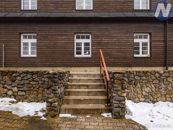Nabízíme k prodeji kompletně vybavený apartmán o dispozici 2