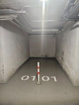 Pronájem parkovacího stání
Nabízím k dlouhodobému pronájmu p
