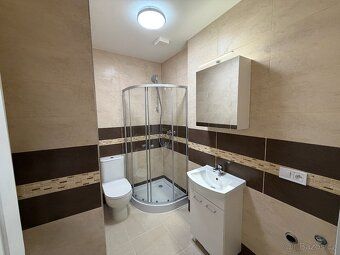 Pronajmu byt 50 m2 v prvním patře. Kauce 10 000 CZK před pod