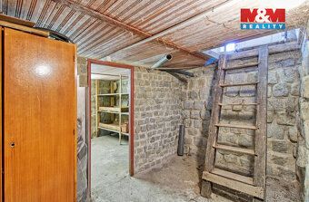 Nabízíme k prodeji útulnou chatu o užitné ploše 20 m2 s poze