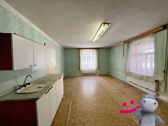 Ev.č. 58732 Zprostředkujeme vám koupi velkého rodinného domu