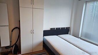 Nabízím k pronájmu garsonku, plně vybavenou, Brno - Královo 