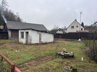 Jedna se o stavební pozemek o velikosti 476 m2. Na pozemku j