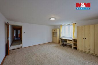Exkluzivně Vám nabízíme zemědělskou usedlost v obci Medlov v