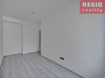 Nabízím k prodeji moderně zrekonstruovaný byt o dispozici 4+
