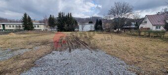 Nabízíme k prodeji stavební pozemek o velikosti 3652 m2 v ob