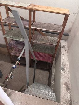 Nabízím k prodeji zachovalý rodinný dům v lokalitě obce Měst