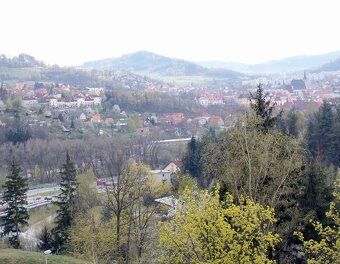 Panelový byt ve 3.patře. Pronájem bytu v Českém Krumlově na 