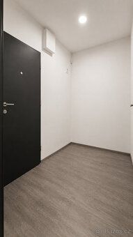 Pokud jste sami, nebo ve dvou a zamilovaní, tam vám těch naš