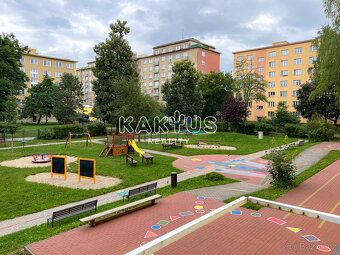 Nabízíme k dlouhodobému i krátkodobému podnájmu výjimečně el