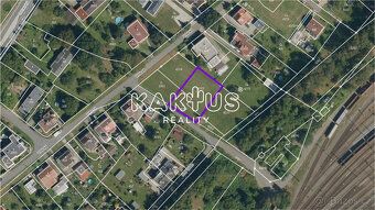 Nabízíme k prodeji stavební pozemek o výměře 895 m², určený 