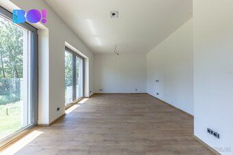 Nabízíme k prodeji jedinečnou luxusní vilu v obci Všedobrovi
