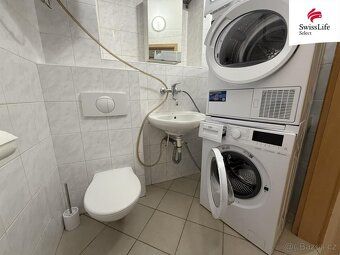 Nabízíme k dlouhodobému pronájmu prostorný byt 2+1, 43 m2 v 