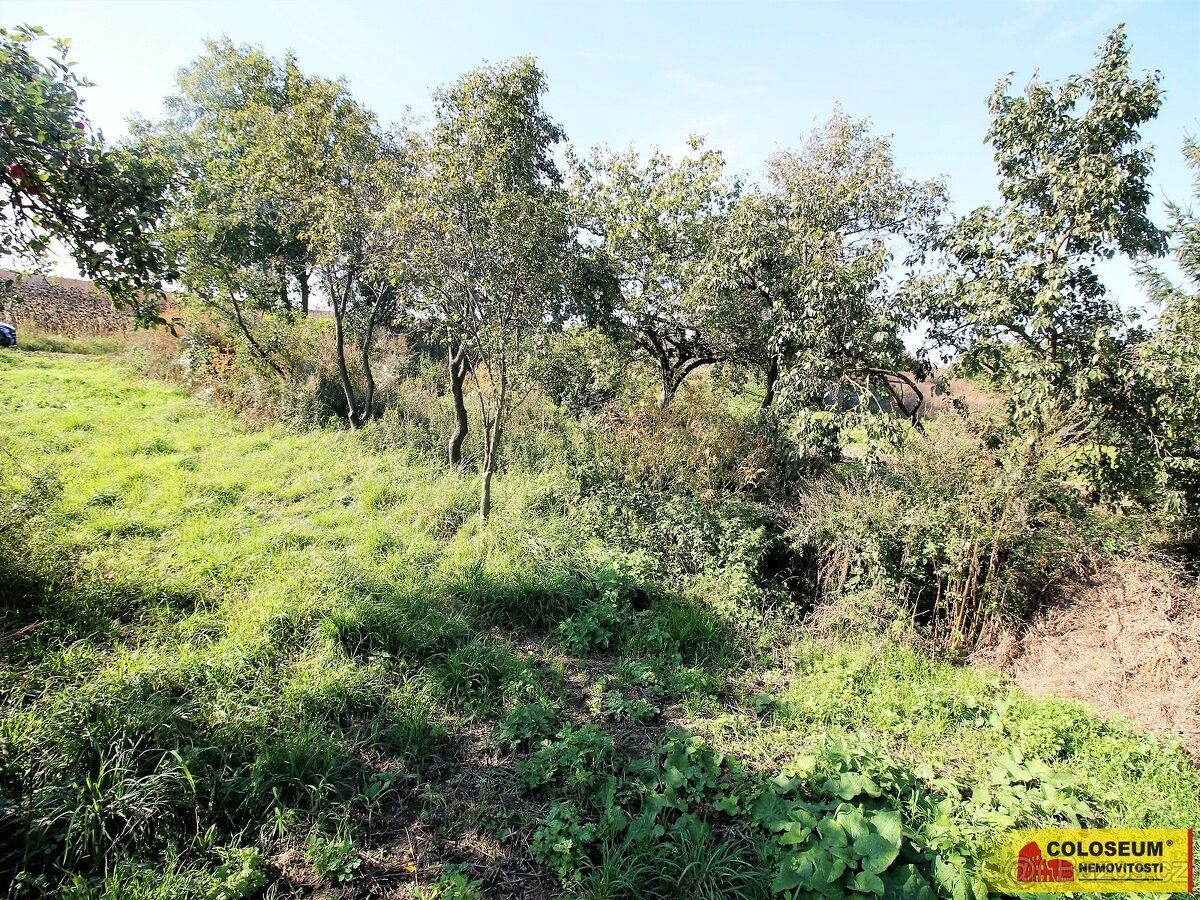 Ev.č. E3348BC006 Exkluzivně Vám nabízíme k prodeji pozemek o