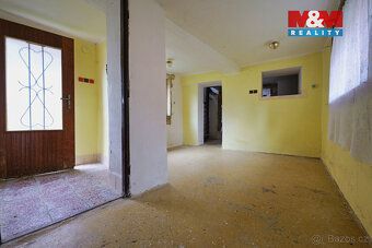 Exkluzivně nabízíme k prodeji samostatně stojící rodinný dům