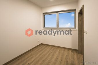 Byt se nachází ve vyhledávané lokalitě v širším centru města