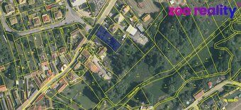 Nabízíme k prodeji stavební pozemek 888 m² s chatkou – Deštn