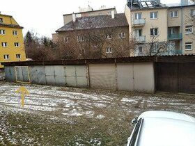 Ev.č. 00080 Hledáte bezpečné místo pro parkování, skladování