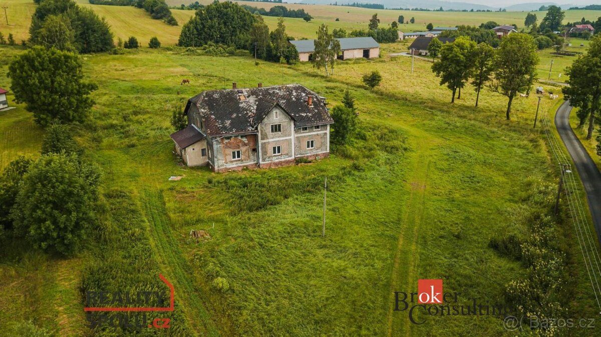 Prodej, domy/rodinný, 300 m2, 54203 Královec, Trutnov [ID 69