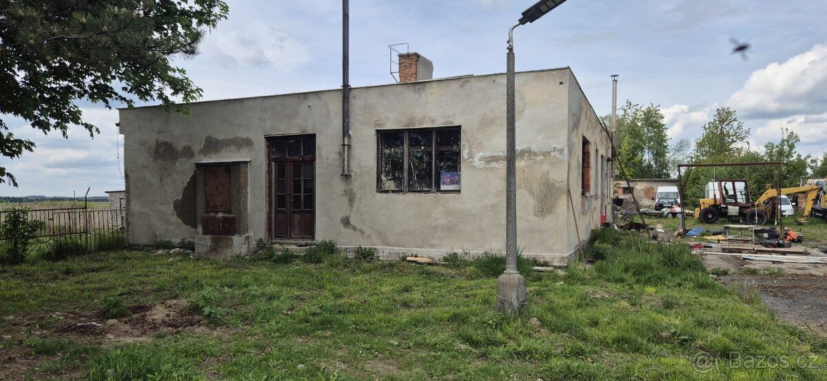Prodám 240m² zastavěná plocha plus 265m² zahrada