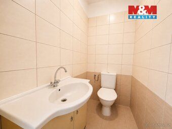 Pronájem kancelářských prostor o výměře 24 m² v centru Kamen