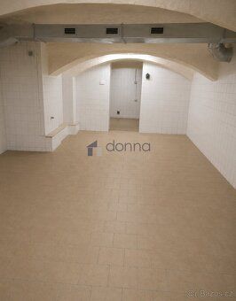 Nabízíme pronájem sklepních prostor o celkové ploše 220m², u