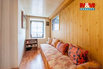 Prodej rodinného domu 5+1 o užitné ploše 80 m2 v Jemnici. Dů