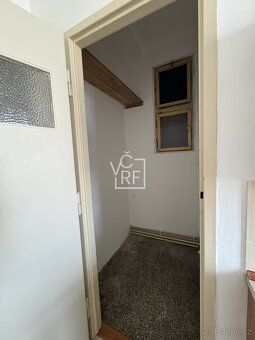 K pronájmu nabízíme prostorný byt o dispozici 3+kk a celkové