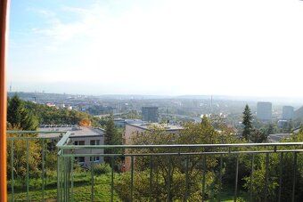 Pronájem exkluzivního bytu 3+kk s terasou 30 m² a panoramati
