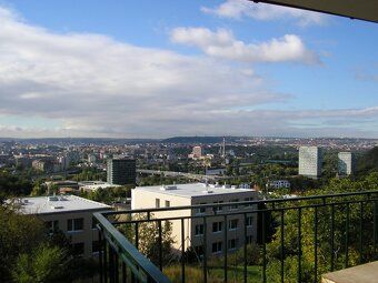 Pronájem exkluzivního bytu 3+kk s terasou 30 m² a panoramati