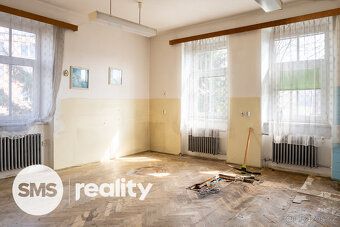 Hledáte nemovitost s velkorysým prostorem, historickým chara