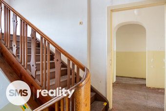 Hledáte nemovitost s velkorysým prostorem, historickým chara
