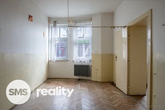 Hledáte nemovitost s velkorysým prostorem, historickým chara