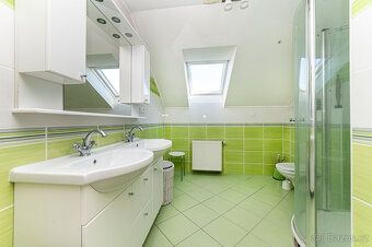 Prodej výjimečného rodinného domu s velkým potenciálem – Sud