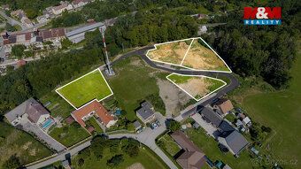Nabízíme k prodeji stavební pozemek o výměře 1211 m² v klidn