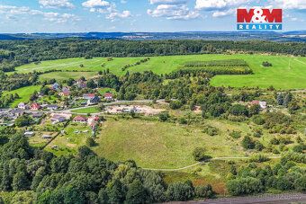 Prodej atraktivního pozemku k výstavbě o rozloze 5 749 m² na