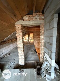 Ve výhradním zastoupení majitele vám nabízíme prodej prostor