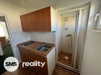 Nabízíme k pronájmu komerční prostory typu kanceláře, které 