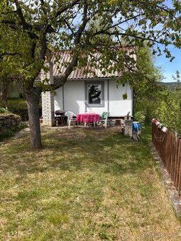 Nabízím k prodeji zahradu o výměře 380 m² v klidné zahrádkář